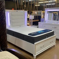 OfferUp Special Queen Bed( No Mattress Included )