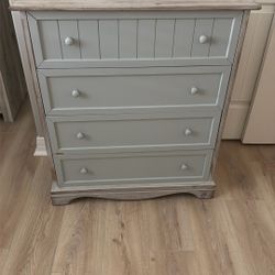 Dresser Farm Style Five Drawer