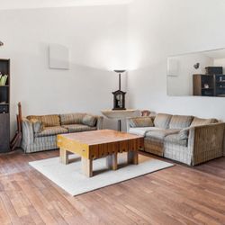 Free Living Room Sofas ( Mid Century ) 