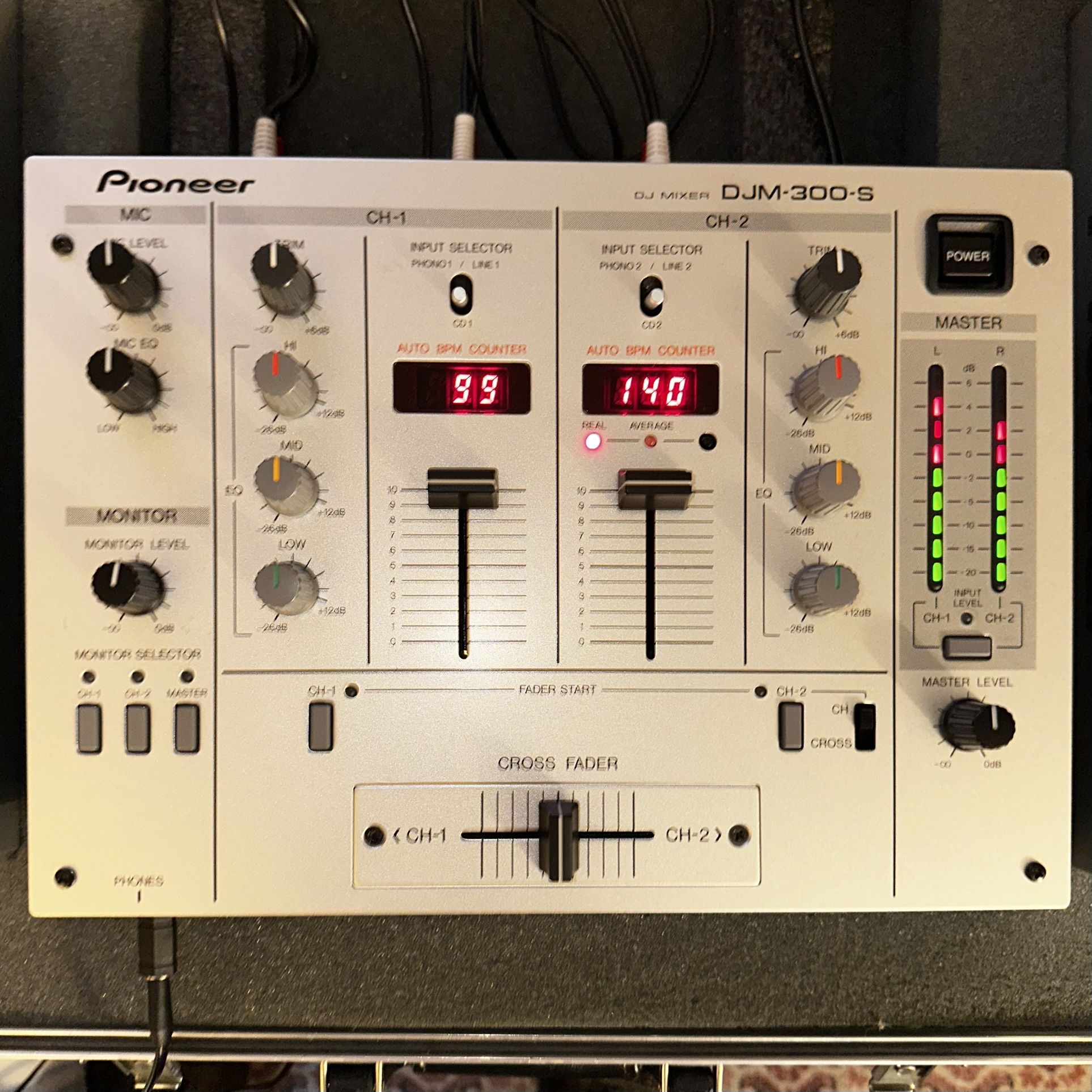 Pioneer DJM-300 Silver 2-Channel Professional DJ Mixer Pioneer