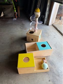 Lov toys
