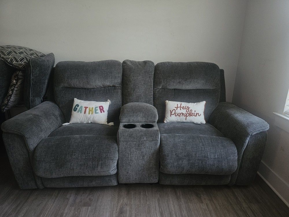 Recliner Love Seat