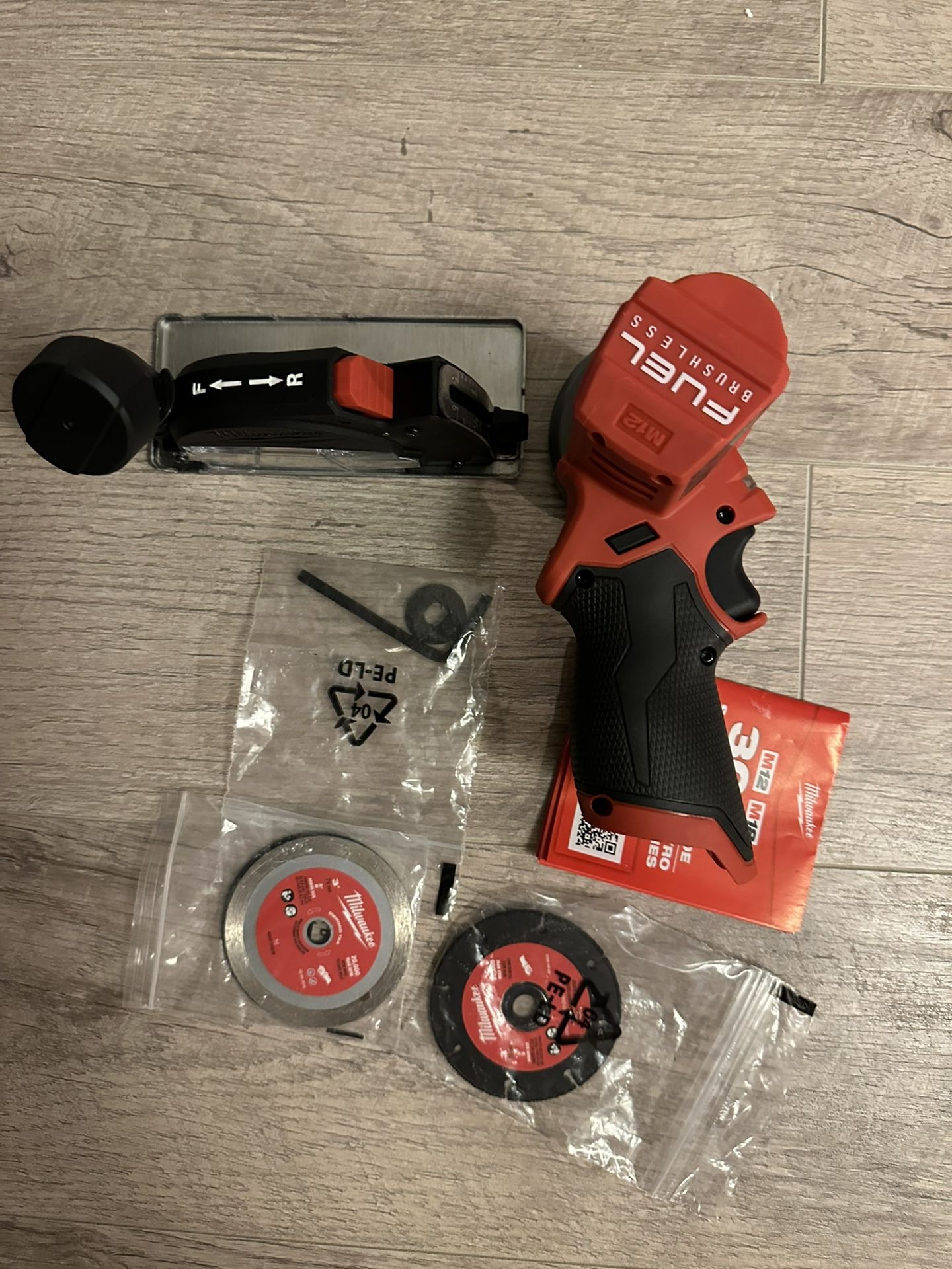 Milwaukee Cut Off M12 Fuel 