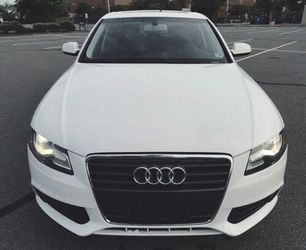 S-linePGK2O10**Audi```A4 Pearl-White