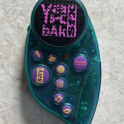 Vintage 1995 Yes Gear Yak Bak SFX Voice Recorder Sound Effects Toy Blue Purple
