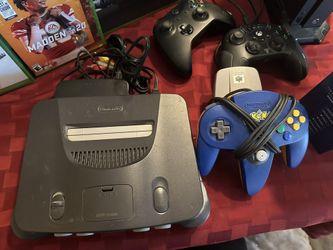 Nintendo N64 w Limited Edition Pokémon Controller