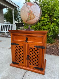 Solid Wood Antique Dresser Nightstand End Table Furniture Great Condition
