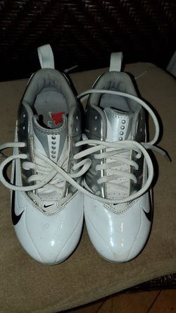 Size 6 Lacrosse cleats. Never used/Brand New