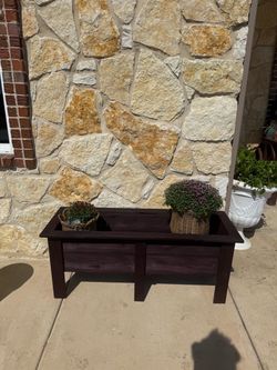 Handmade cedar Planter Box – 44.5” Long