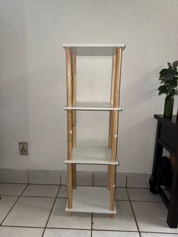 Modern 4-Tier Shelf – Like New