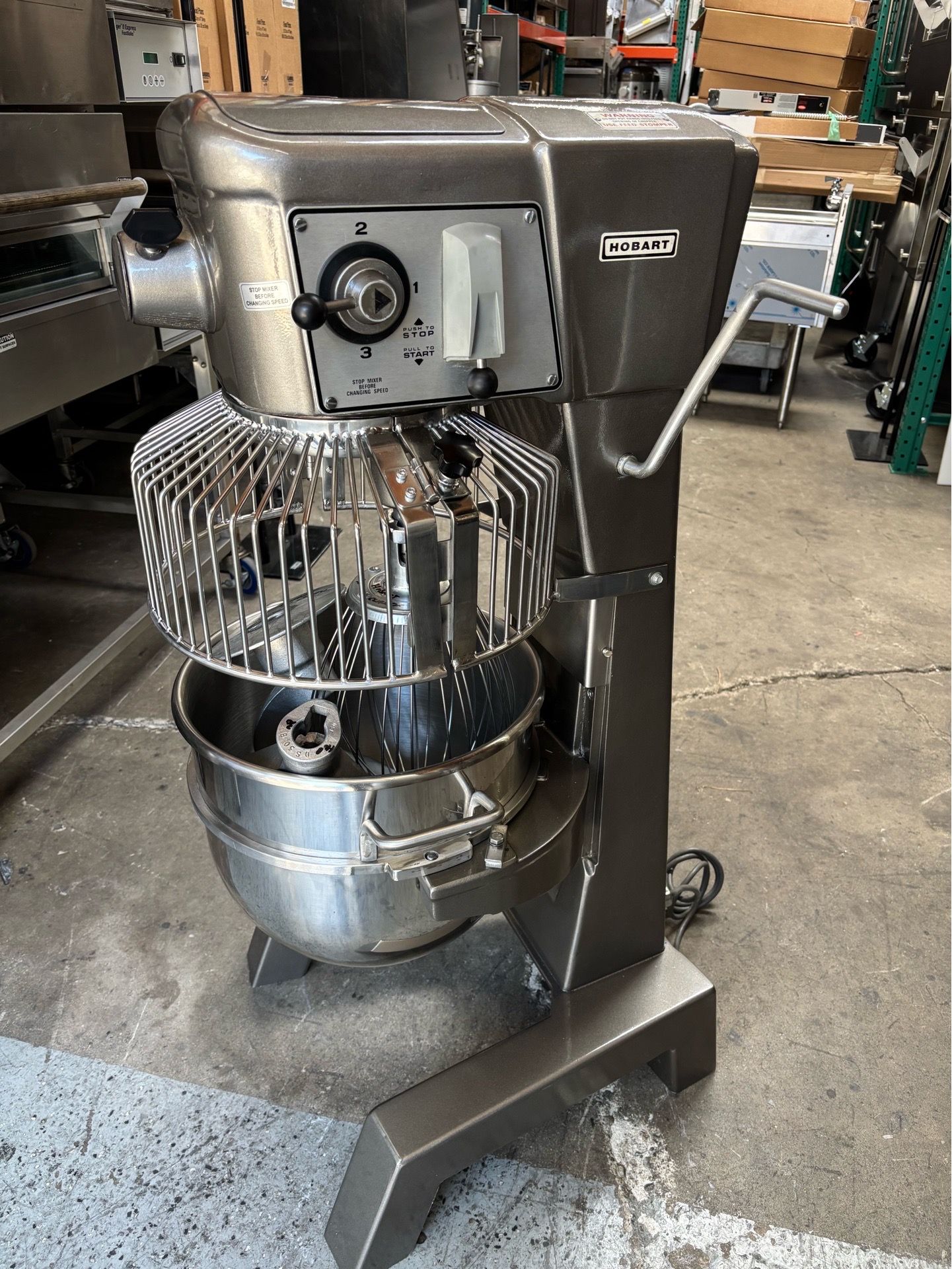 30 Quart Hobart Mixer D-300 bakery pizza donuts cookies restaurant nsf like new working perfect. Yes It’s available!!!