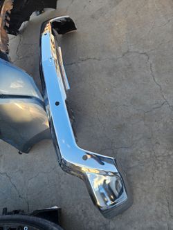 Chevy silverado 1500 front bumper oem