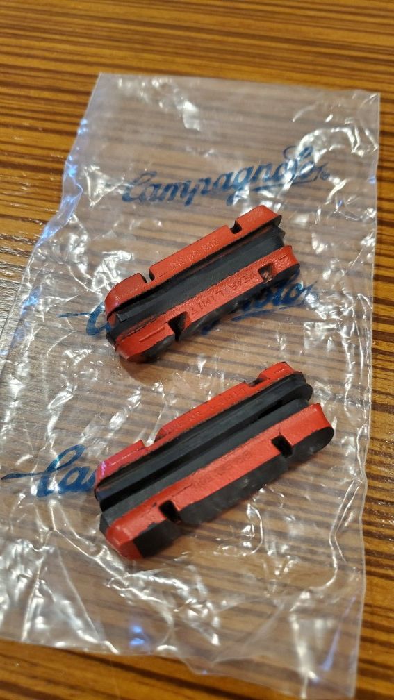 Campagnolo Brake Pads for Carbon Rims fits Campy Hyperon, Bora Bullet - 4-Pads