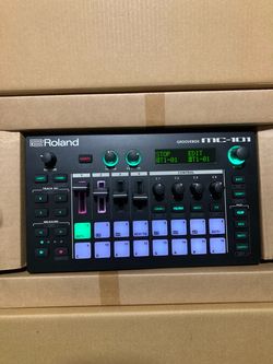 Roland MC-101