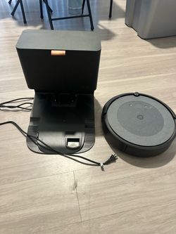 Roomba i5 +