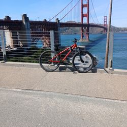 Free Agent Mountain Bike 26in 