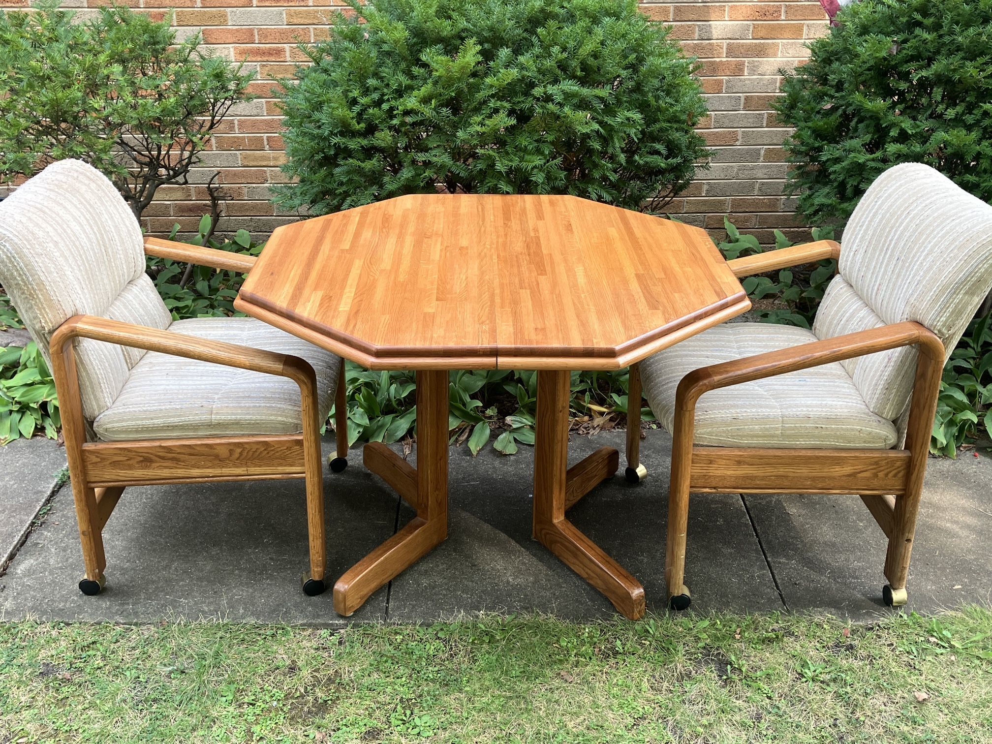 Solid Oak Table & 4 Chairs