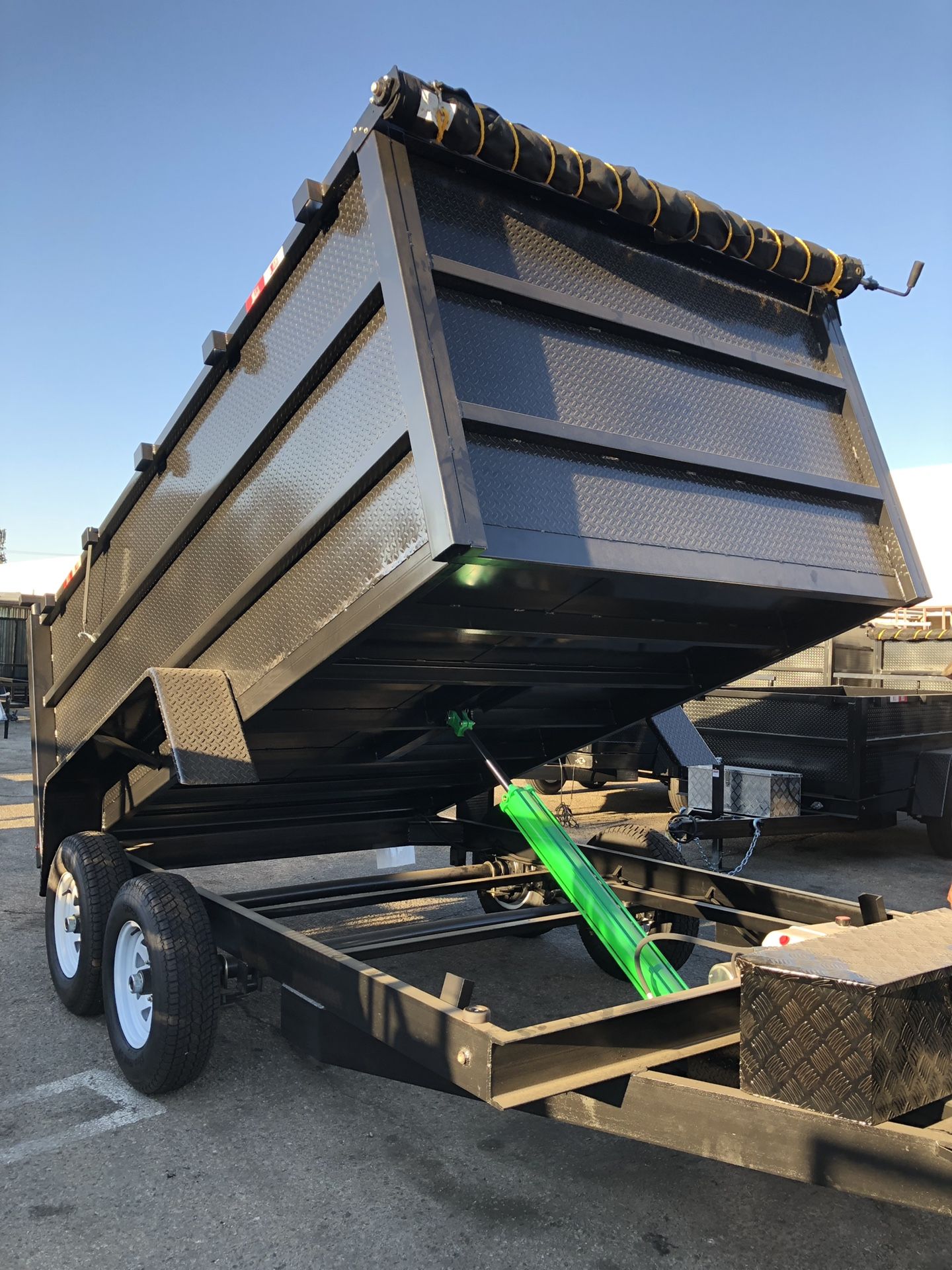 8x12x4 DUMP TRAILER