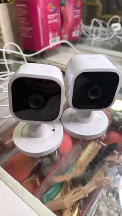 2 Blink cameras