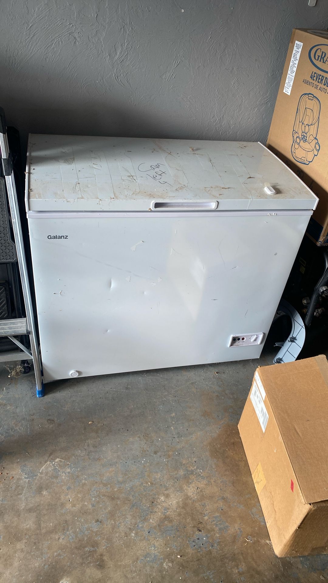Galanz Chest Freezer 