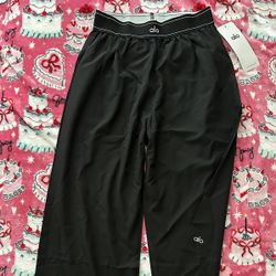 Alo Black Trouser Pants $75 **READ DESCRIPTION**