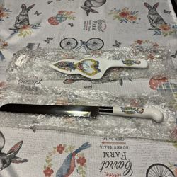 Vintage roman cake knife and server