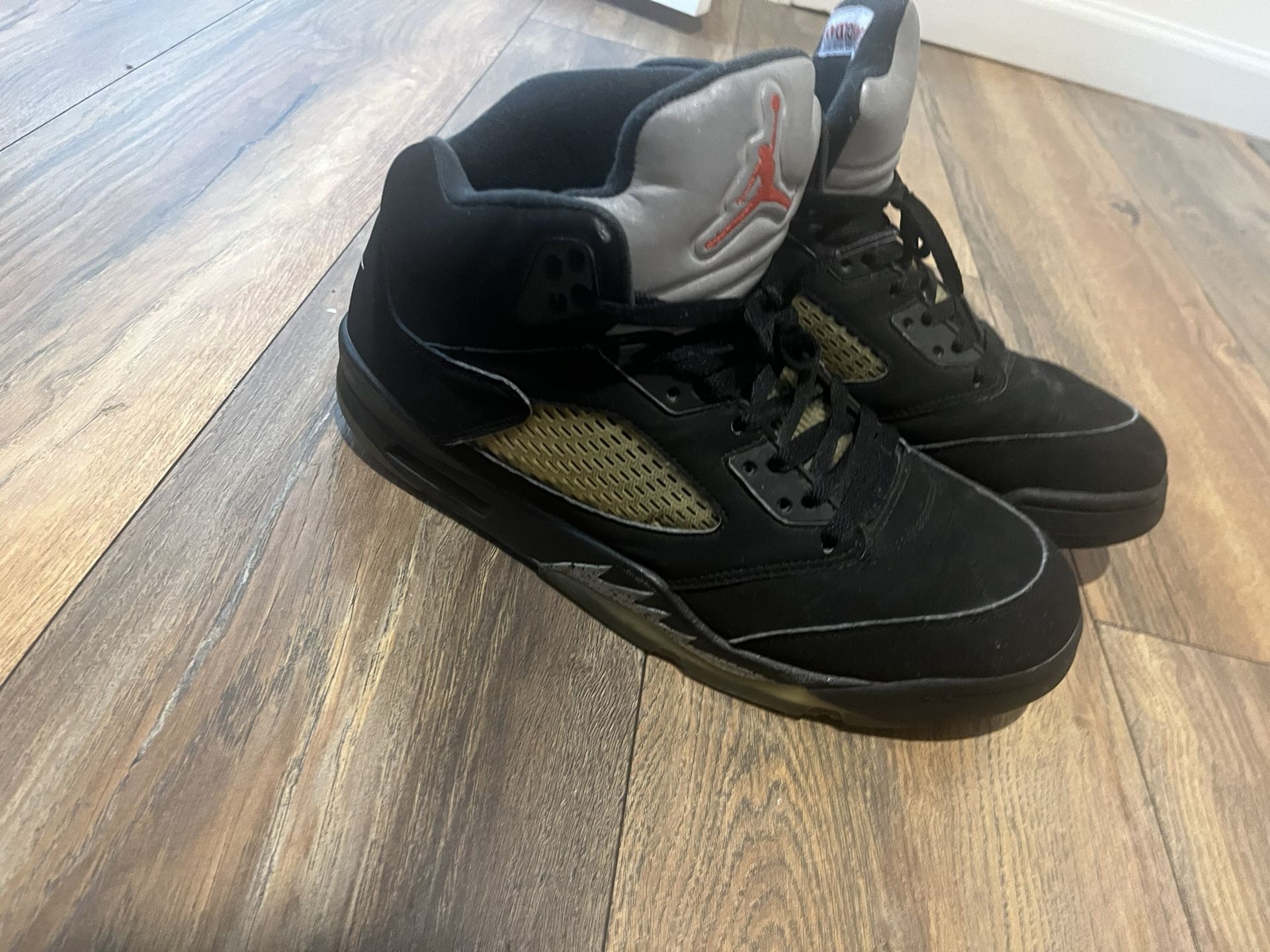 2016 Jordan 5 Black Metalics