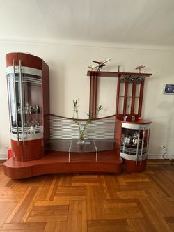 Entertainment Center/Wall Unit