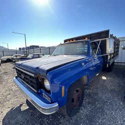 1978 Chevy custom deluxe