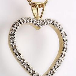 New Stunning Women's 18K Yellow Gold Over Solid Sterling Silver 0.18 CTW Diamonds 18” Designer Heart Necklace