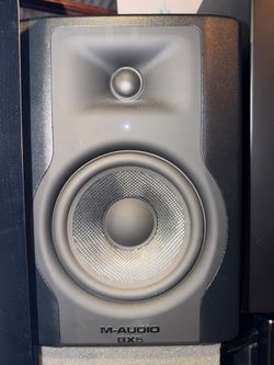 M-Audio BX5 D3 100W 5” Studio Reference Monitors PAIR LIKE NEW