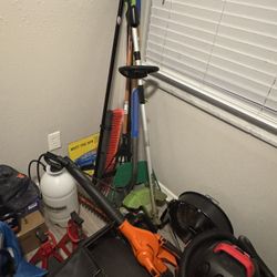 Electric String Trimmer / Electric Leaf Blower / Electrical Hedge Trimmer / 1 Gallon Sprayer / Lawn