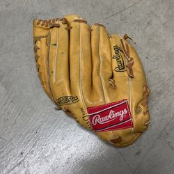 Rawlings Baseball Glove 13 Inch