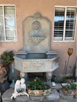Lions water fountain