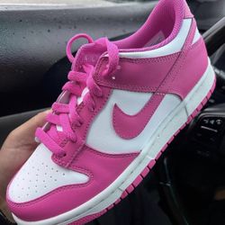 Brand New Nike Dunk Low Fuchsia Pink White GS Size 6.5Y