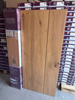 Nobelford Oak 12mm T x 7.56 in. W Waterproof Laminate Wood Flooring (15.95 sq. ft./Case)