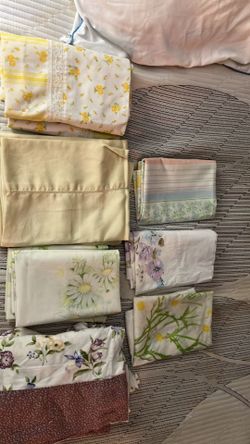 Vintage pillowcase lot
