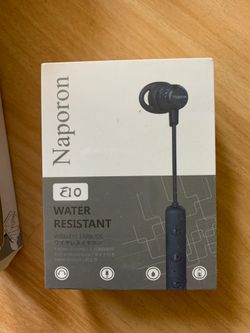 Wireless earbuds