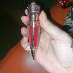 12 Hour Lipstick Brand New Royal Red