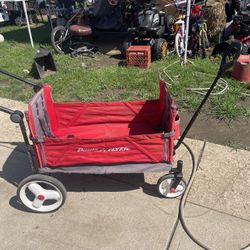 Radio flyer fold up wagon