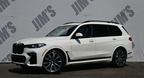 2021 BMW X7