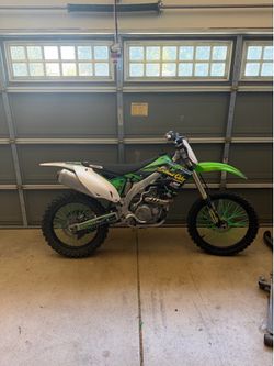 Dirt bike