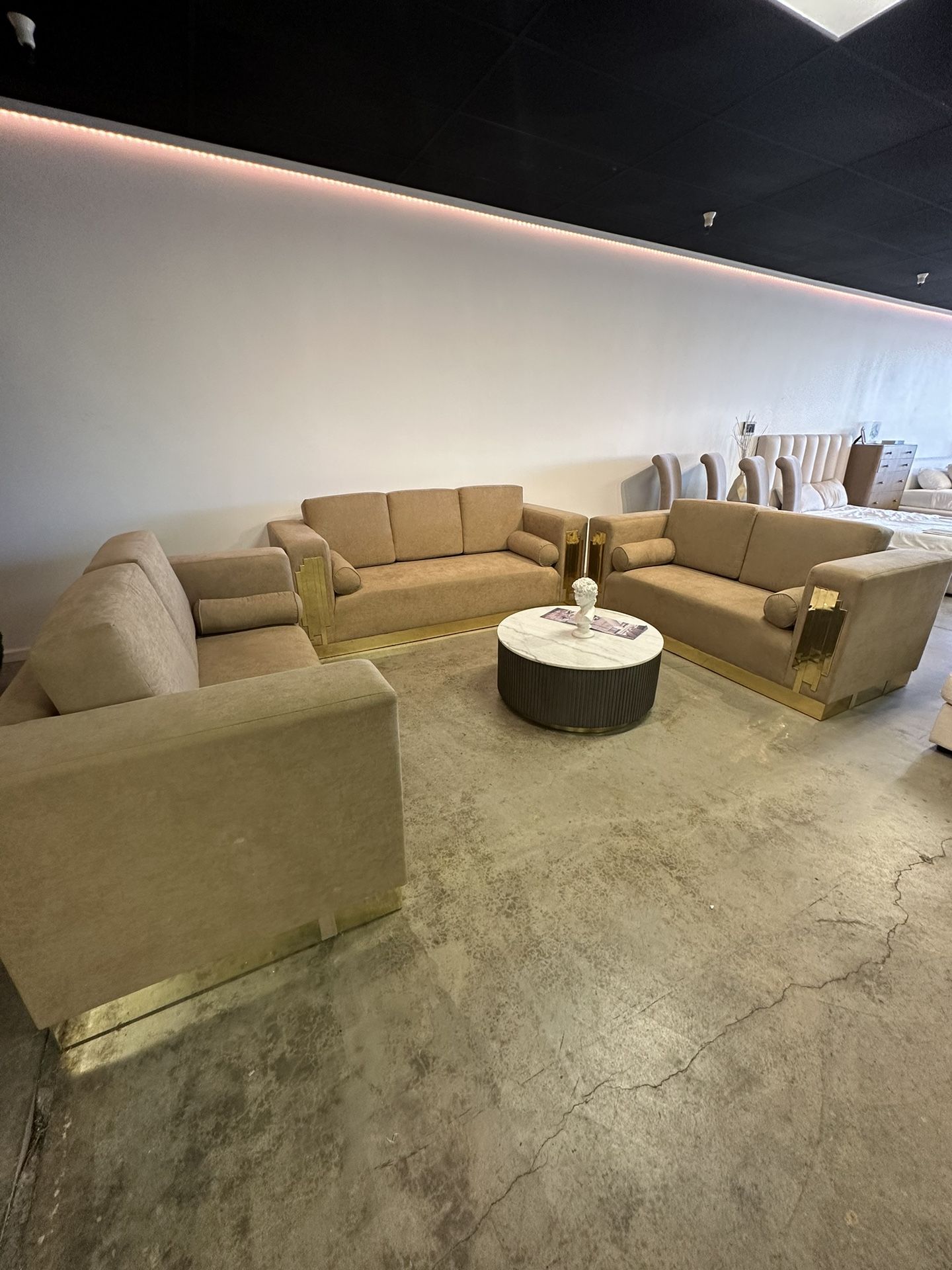 Modern Luxury Sofa Loveseat Couch Set in Beige Nude Taupe & Gold Accents ā FREE Delivery