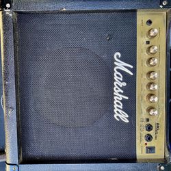 Marshall Series MG15CDR