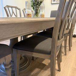 Dining Room Table With 8 Chairs