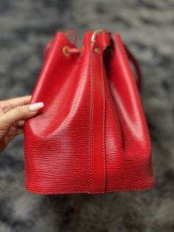 Louis Vuitton Noe Epi Leather