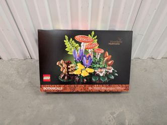 LEGO Botanicals Woodland Mushrooms Set 11505