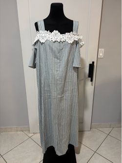Women’s dress
