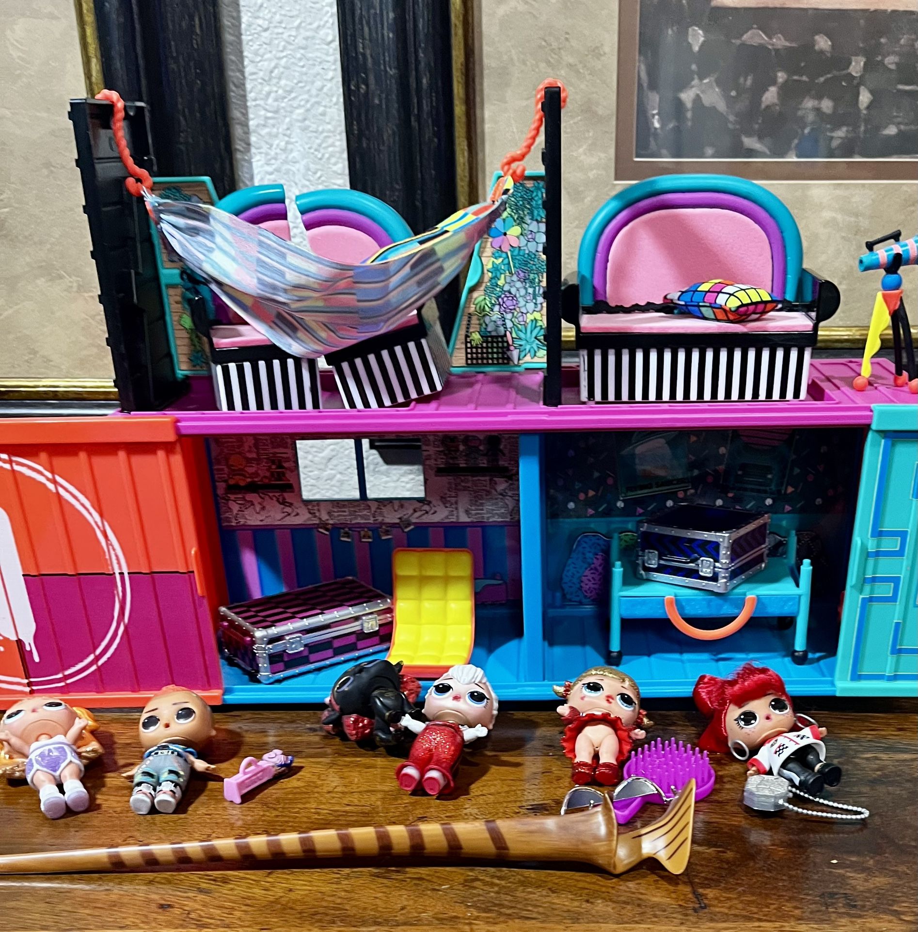 LoL House W Dolls & Accessories!