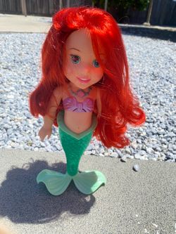 UNDER THE SEA SURPRISE ARIEL Doll 15 English/Spanish phrases